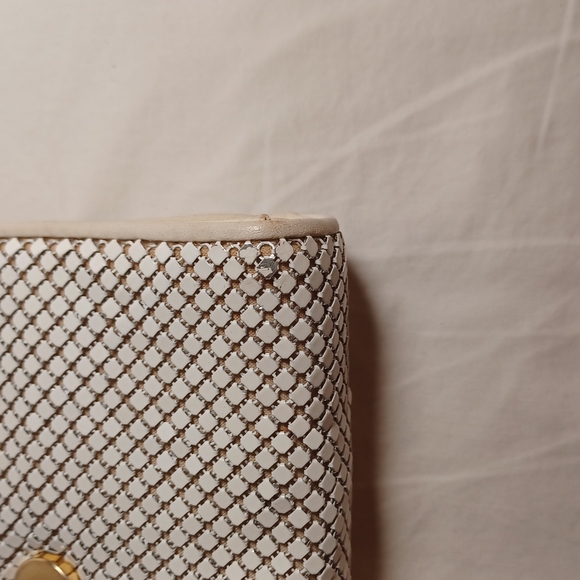 Vintage Whiting & Davis 80's White Shoulder Bag - Picture 7 of 10